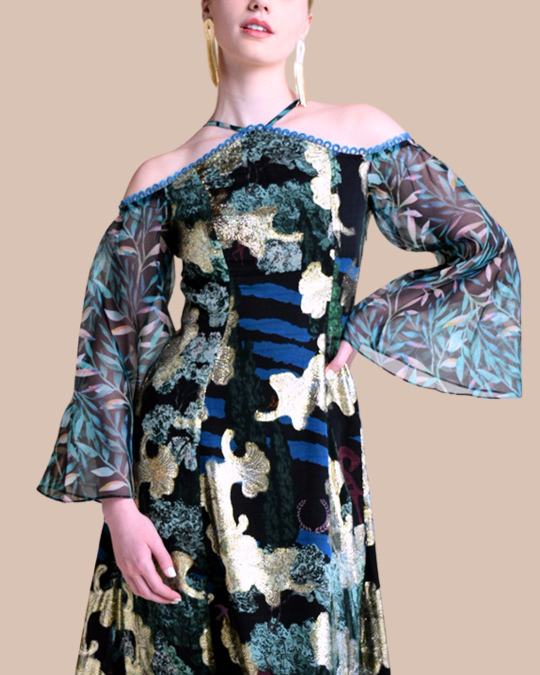 black maxi dress long sleeve